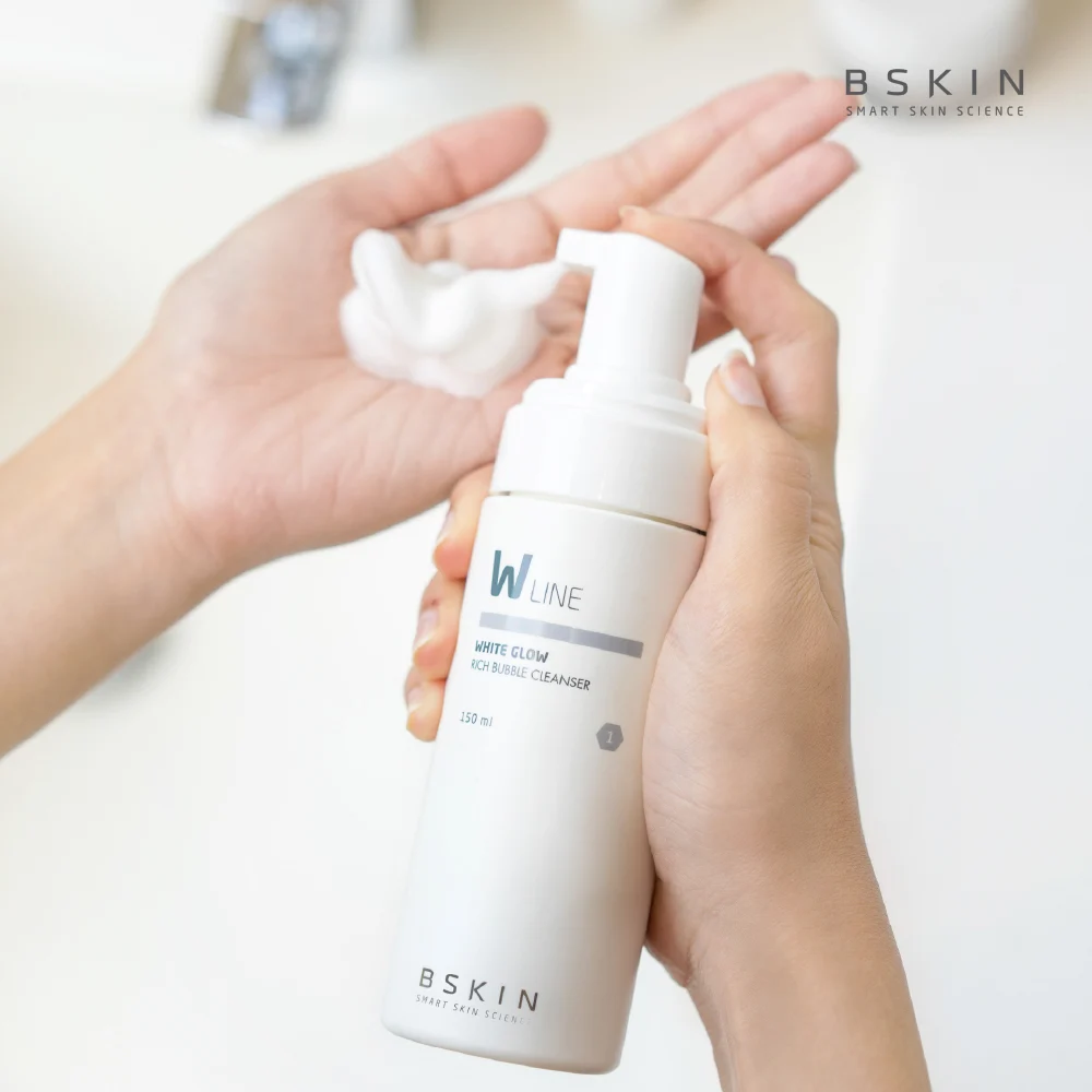 BSKIN™ WHITE GLOW Rich Bubble Cleanser